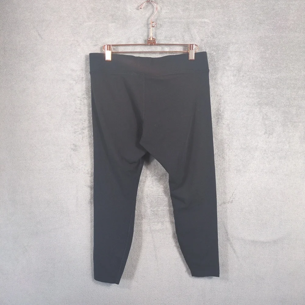 Nike Womens Black Cotton Blend Cropped Leggings Swoosh Logo Size Large‎